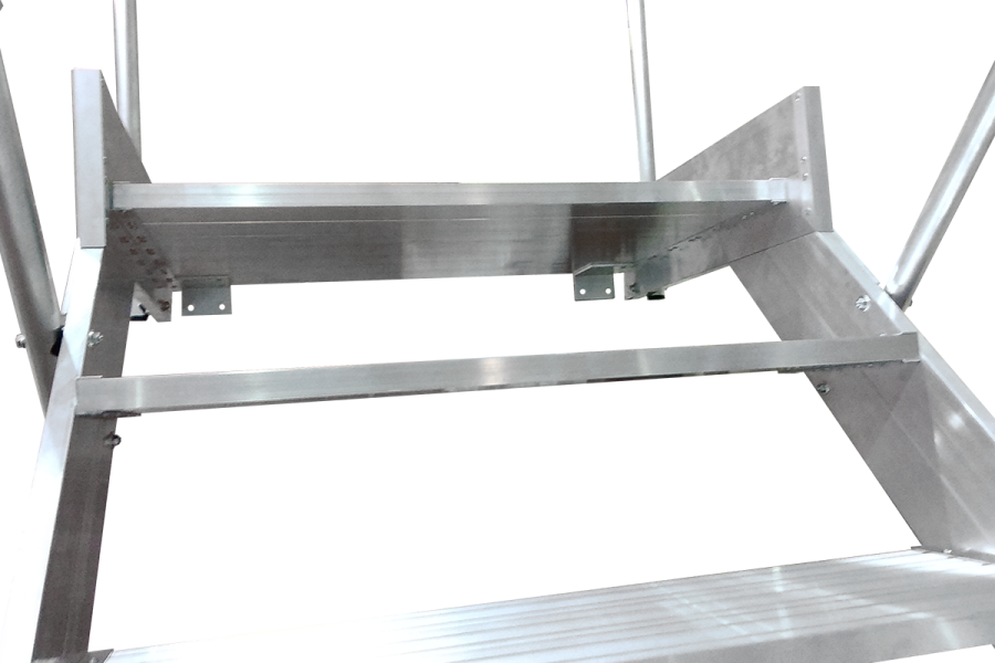 Detalle fijación a pared frontal